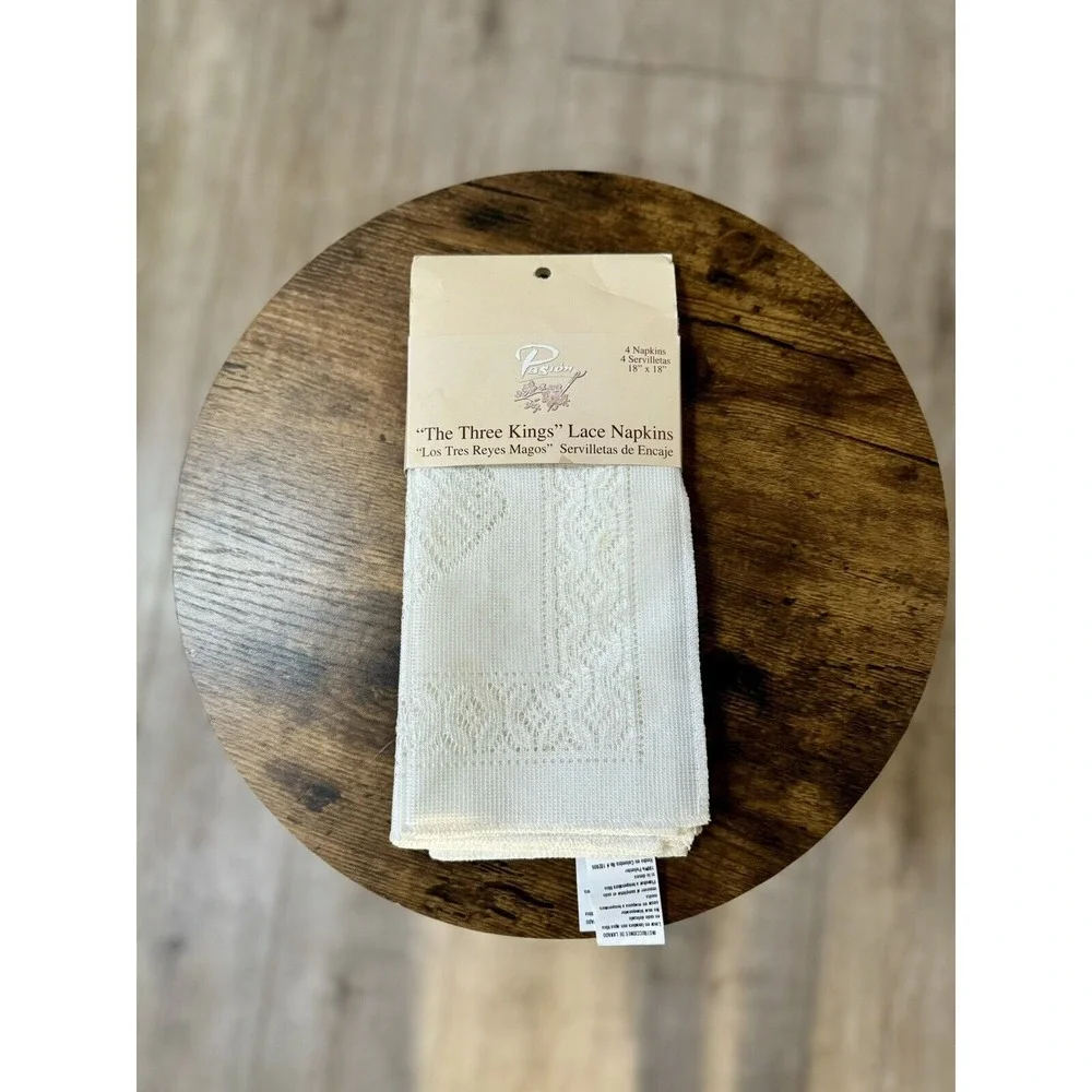 NWT Vintage Kmart The Three Kings Lace Napkins Set-4  ‎  18